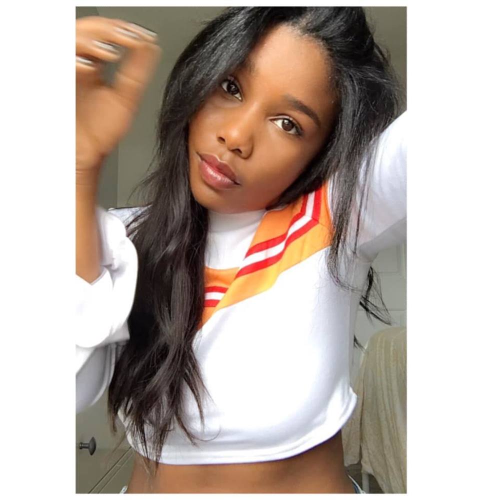 Meet your Posher, Paola